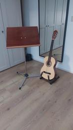 Kindergitaar met standaard, Muziek en Instrumenten, Standaards, Ophalen, Zo goed als nieuw