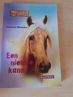 Heartland: Een nieuwe kans - Lauren Brooke, Boeken, Ophalen of Verzenden, Gelezen, Lauren Brooke, Fictie