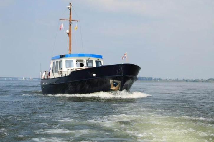 Oostvaarder 1090 OK, Watersport en Boten, Motorboten en Motorjachten, Gebruikt, Staal, 9 tot 12 meter, Diesel, Binnenboordmotor