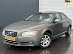 Volvo S80 2.0 T Summum 2EEIG/DEALERO-H/AUTO/LEDER/NAVI/NAP, Auto's, Volvo, Euro 5, Beige, 4 cilinders, Parkeersensor