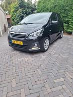Peugeot 108 1.0 12V E-vti 51KW 5DEURS 2016 Zwart Airco, Auto's, Voorwielaandrijving, 4 stoelen, Zwart, Origineel Nederlands
