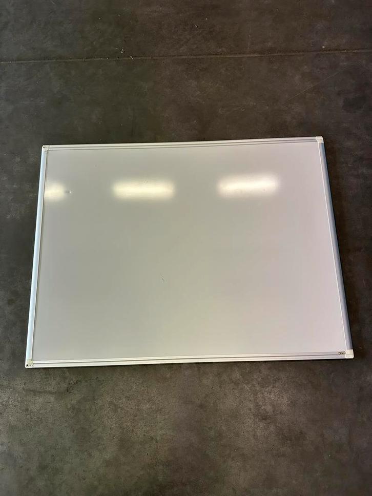 Whiteboard 121x91cm, Diversen, Schoolborden, Gebruikt, Whiteboard, Ophalen