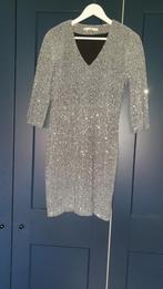 Aaiko glitter paillettenjurk zilver S 36 Silver kerst, Kleding | Dames, Jurken, Ophalen of Verzenden, Zo goed als nieuw, Maat 36 (S)