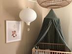 Luchtballon muisjes op schommel - deco kinderkamer, Kinderen en Baby's, Ophalen of Verzenden, Zo goed als nieuw, Wanddecoratie