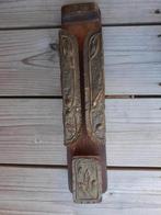 Antieke  luciferhouder, Ophalen