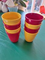 8 vrolijke bekertjes, Huis en Inrichting, Keuken | Servies, Overige materialen, Ophalen of Verzenden, Zo goed als nieuw, Overige stijlen