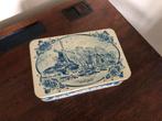 Leuk vintage blik van Verkade, blauw wit, Ophalen of Verzenden, Gebruikt, Koek(jes), Verkade