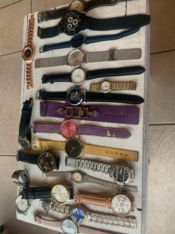 Partij horloges voor hobbyisten, Sieraden, Tassen en Uiterlijk, Horloges | Heren, Gebruikt, Polshorloge, Overige merken, Overige materialen