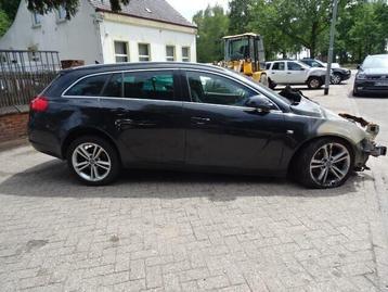 Opel Insignia sports tourer sw bj 2011 2.0 CDTI zwart brands beschikbaar voor biedingen