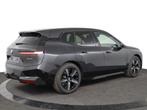 BMW iX xDrive40 | Sport Package, Auto's, BMW, Automaat, Stof, Stoelverwarming, IX