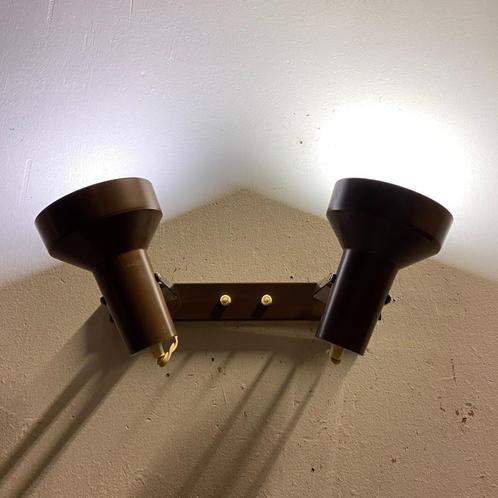OPRUIMING Vintage jaren 60 70 dubbele wandlamp Anvia Hala, Huis en Inrichting, Lampen | Wandlampen, Gebruikt, Metaal, Overige materialen
