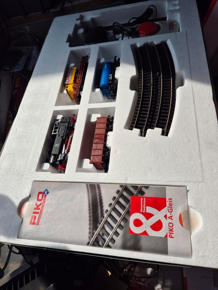 Piko HO Startset - Compleet en klaar voor gebruik!, Hobby en Vrije tijd, Modeltreinen | H0, Nieuw, Treinset, Gelijkstroom, Piko