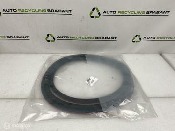 Deurrubber Links Achter Audi Q7 4M NIEUW ORIG 4M0839911E beschikbaar voor biedingen