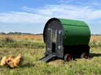 Kunststof mobiel kippenhok Nestera Wagon | Showroom, Dieren en Toebehoren, Pluimvee | Toebehoren, Nieuw, Ophalen of Verzenden