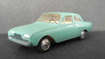 Ford Taunus 17m 1:43 Tekno Denmark 826 Pol  beschikbaar voor biedingen