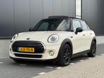 Mini Cooper 5-drs 1.5 136pk Chili PANO LED NAVI LEER VOL PDC, Auto's, Mini, Voorwielaandrijving, 136 pk, Wit, Bedrijf