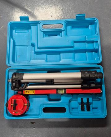 Laser waterpas Kinzo beschikbaar voor biedingen