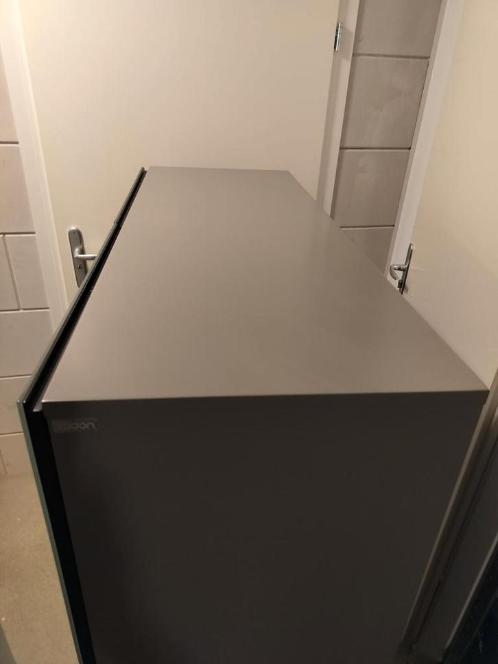 Xoon Kast - Ruimtebesparend!, Huis en Inrichting, Kasten | Kledingkasten, Gebruikt, Met lade(s), Met deur(en), Met plank(en), Ophalen