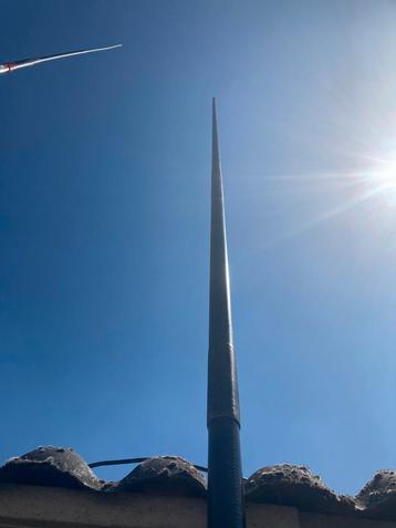 Antennemast 7.50 mtr. lengte,  50 mm, dia. top. 32 mm dia. beschikbaar voor biedingen