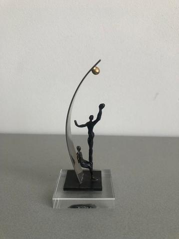 Abstract Sculptuur verbronsd beeldje beschikbaar voor biedingen