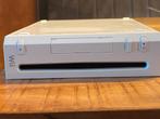 Complete Wii spelcomputer set, Ophalen, Gebruikt, Met 3 controllers of meer, Met stuurtje