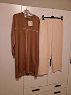 2 delige set broek/tuniek maat L, Ophalen of Verzenden, Nieuw, Beige, Broek of Spijkerbroek