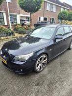 BMW 5-Serie 3.0 D 530 Touring AUT 2007 Zwart, Auto's, BMW, Automaat, Zwart, Stationwagon, Diesel