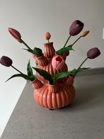 Tulpenvaas met kunsttulpen, Ophalen, Zo goed als nieuw