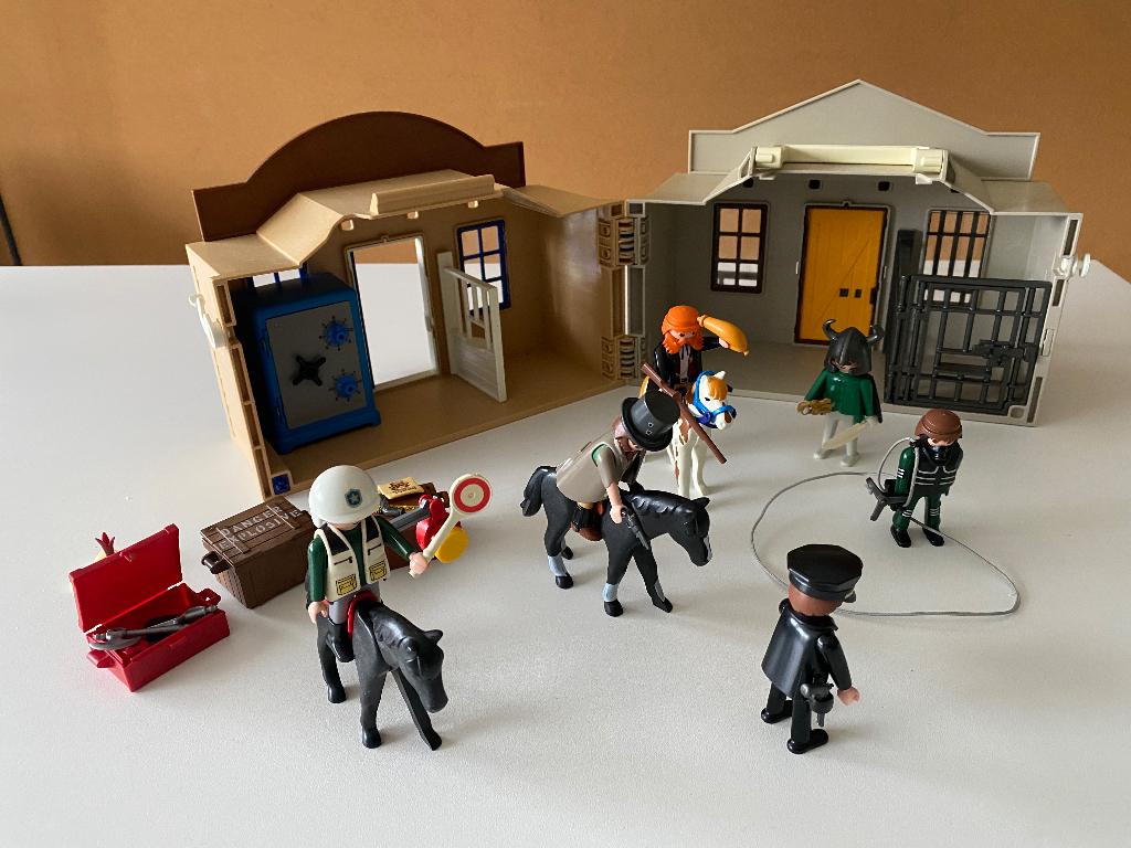 Playmobil sheriff en bank, Kinderen en Baby's, Speelgoed | Playmobil, Ophalen, Zo goed als nieuw, Complete set