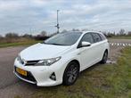 Toyota Auris 1.8 Hybrid Touring Sports CVT 2014 Wit, Auto's, 65 €/maand, Zwart, Wit, 1798 cc