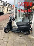 Senzo Riva Lux Bromscooter, Fietsen en Brommers, Snorfietsen en Snorscooters, Overige merken, Benzine, Gebruikt, Ophalen of Verzenden