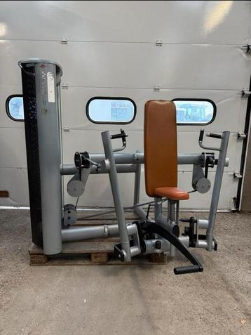 Gym 80 3041 DUAL CHEST PRESS / Brustpresse / Chestpress beschikbaar voor biedingen