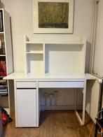 GRATIS afhalen IKEA Bureau kleur wit, Huis en Inrichting, Bureaus, Ophalen, Gebruikt, Bureau