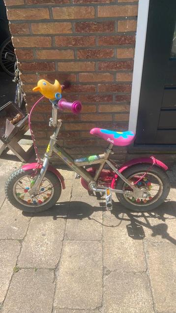 Barbie fietsje gratis  beschikbaar voor biedingen