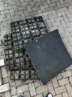 4x rubberen speeltegel voor onder glijbaan of iets anders, Tuin en Terras, Grind, Keien en Split, Ophalen of Verzenden, Zo goed als nieuw