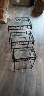 Bijzettafeltjes, Minder dan 55 cm, Metaal of Aluminium, Zo goed als nieuw, Klassiek / vintage