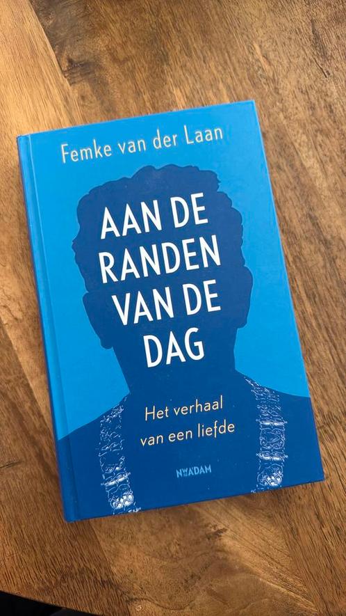 Femke van der Laan - Aan de randen van de dag, Boeken, Overige Boeken, Nieuw, Ophalen of Verzenden