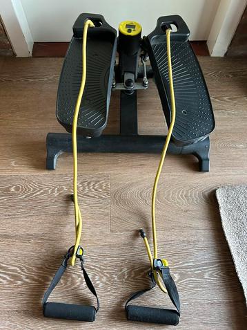 Fitness step / kleine cross trainer beschikbaar voor biedingen
