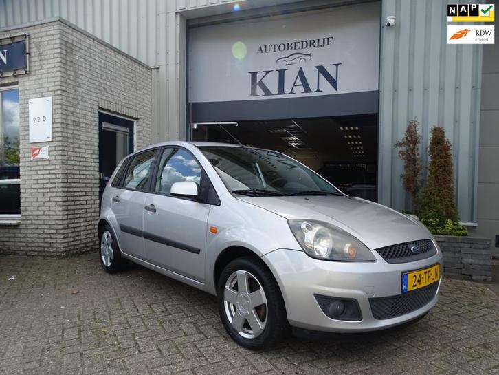 Ford Fiesta 1.4-16V Futura, Auto's, Ford, Bedrijf, Te koop, Fiësta, ABS, Airbags, Airconditioning, Centrale vergrendeling, Elektrische buitenspiegels