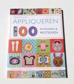 Naaiboek M4779: Appliqueren - 100 Patronen en Motieven, Debora Ismoyo Green, Ophalen of Verzenden, Zo goed als nieuw, Borduren en Naaien
