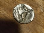 Vintage pignon / medaille, Ophalen of Verzenden, Gebruikt, Dier of Natuur, Button