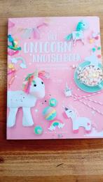 Unicorn knutselboek, Ophalen of Verzenden, Zo goed als nieuw, Pia Deges