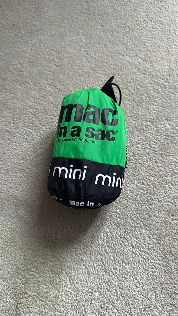 Mac in a sac 5-7 jaar, Caravans en Kamperen, Regenkleding, Ophalen of Verzenden, Zo goed als nieuw, Regenjas