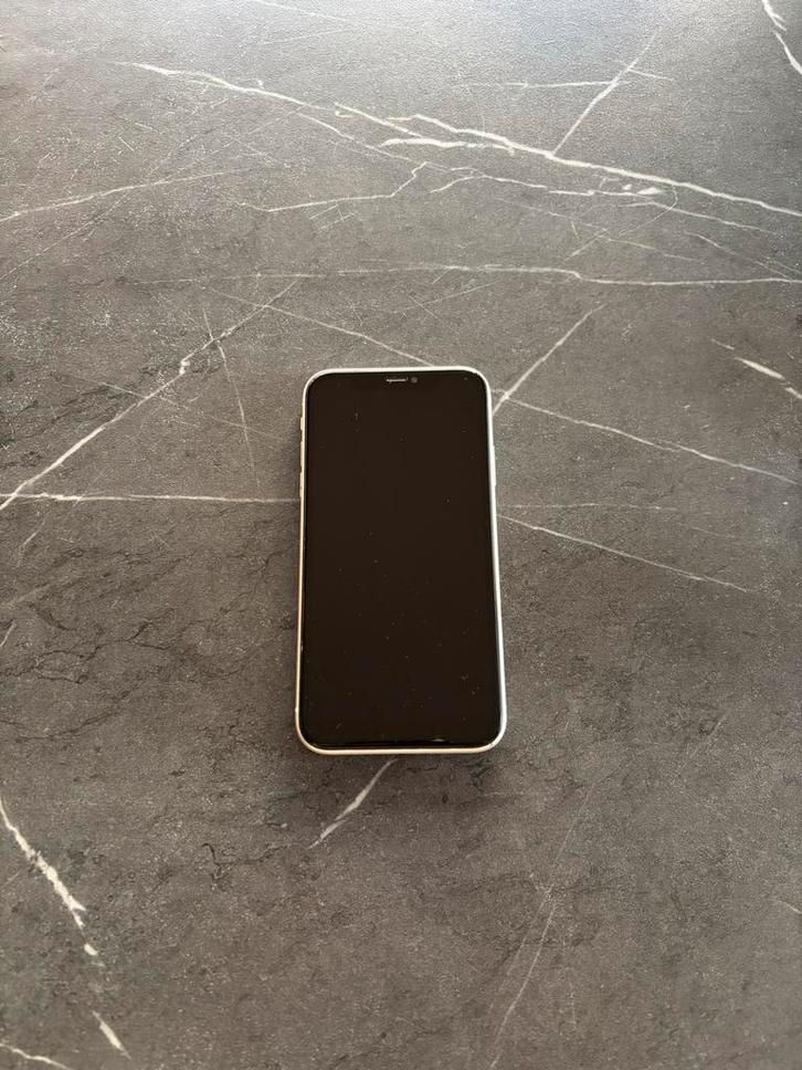 iPhone 11 - Gebruikt, in goede staat, Telecommunicatie, Mobiele telefoons | Apple iPhone, Gebruikt, 64 GB, iPhone 11, Wit, Ophalen
