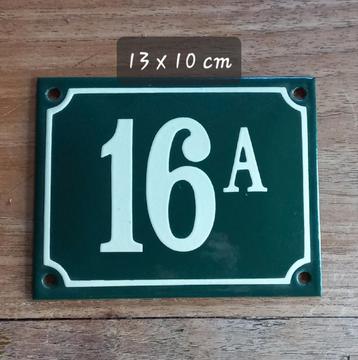 Emaille huisnummer 16A - Groen beschikbaar voor biedingen