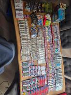 Heel veel Sealed pokemon., Hobby en Vrije tijd, Verzamelkaartspellen | Pokémon, Ophalen of Verzenden, Zo goed als nieuw