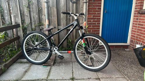 Ns bitch, Fietsen en Brommers, Fietsen | Crossfietsen en BMX, Zo goed als nieuw, 24 inch of meer, Aluminium, Ophalen of Verzenden