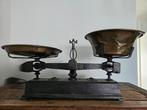 Antieke gietijzeren weegschaal met gewichtjes, Antiek en Kunst, Antiek | Gereedschap en Instrumenten, Ophalen
