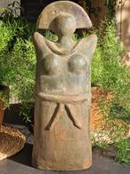 Vintage tuin beeld gestileerde vrouwen figuur, Tuin en Terras, Tuinbeelden, Ophalen