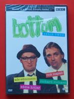 2x dvd Bottom seizoen 2 en 3 BBC serie humor Rick Mayall, Komedie, Ophalen of Verzenden, Zo goed als nieuw, Vanaf 6 jaar